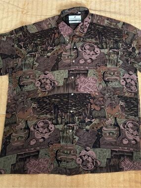 Vintage 90’s Manchester Short-Sleeve Button-Down Shirt in Olive & Brown Pattern